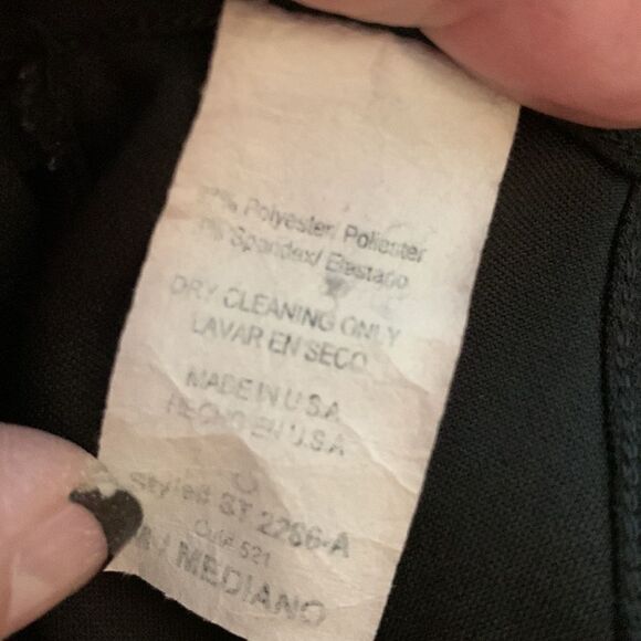 Windsor Size Medium spaghetti strap romper with embroidery/lace detail - Picture 12 of 14